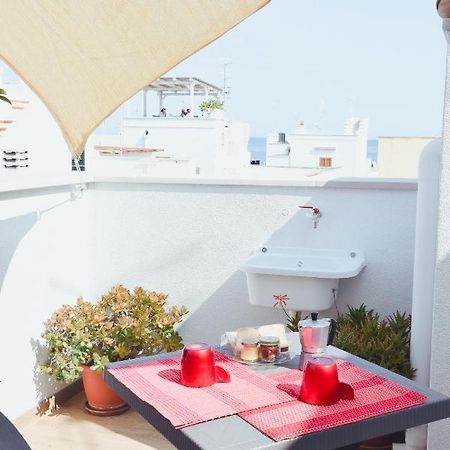 Casa Viola -Locazione Breve Apartment Polignano a Mare Bagian luar foto