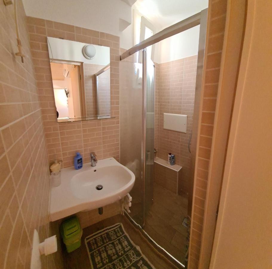 Casa Viola -Locazione Breve Apartment Polignano a Mare Bagian luar foto