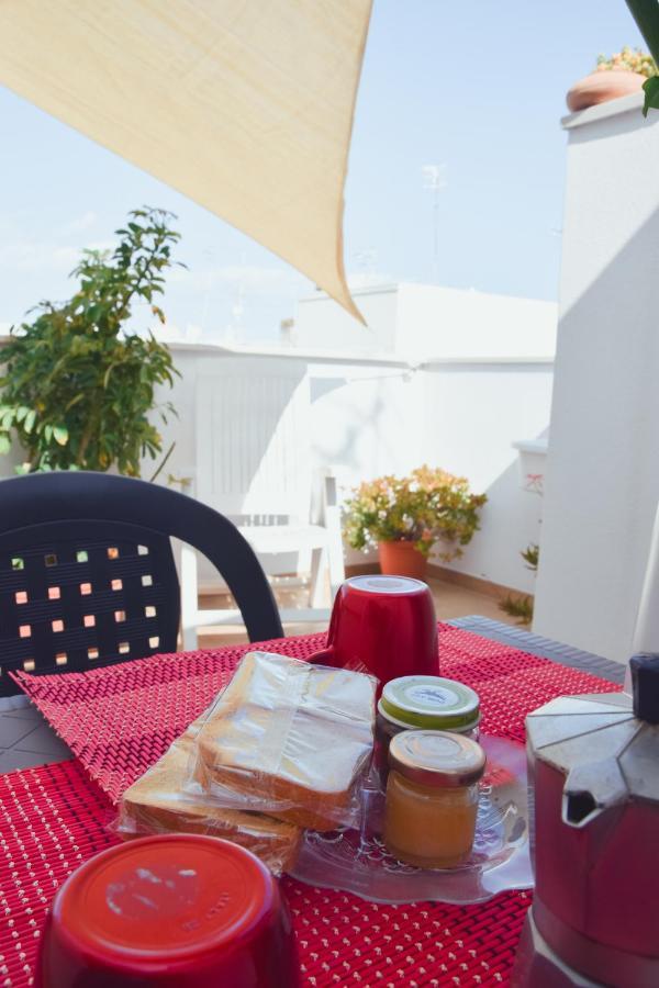 Casa Viola -Locazione Breve Apartment Polignano a Mare Bagian luar foto
