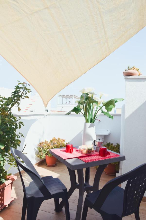 Casa Viola -Locazione Breve Apartment Polignano a Mare Bagian luar foto
